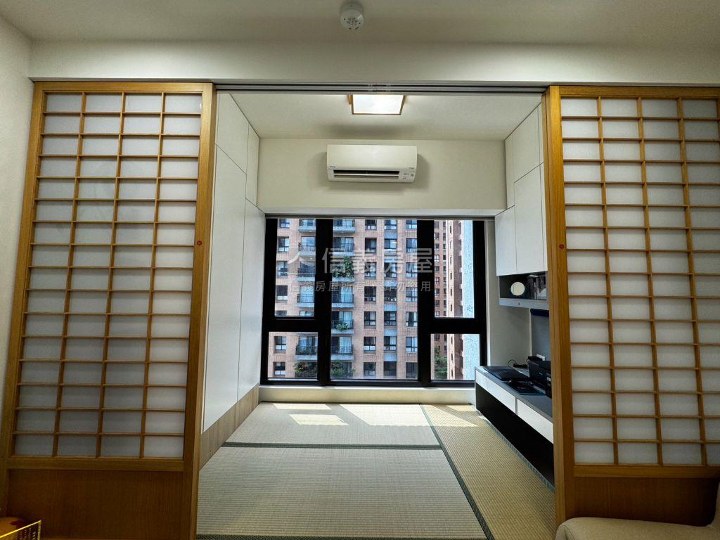御織間稀有邊間高樓兩房房屋室內格局與周邊環境