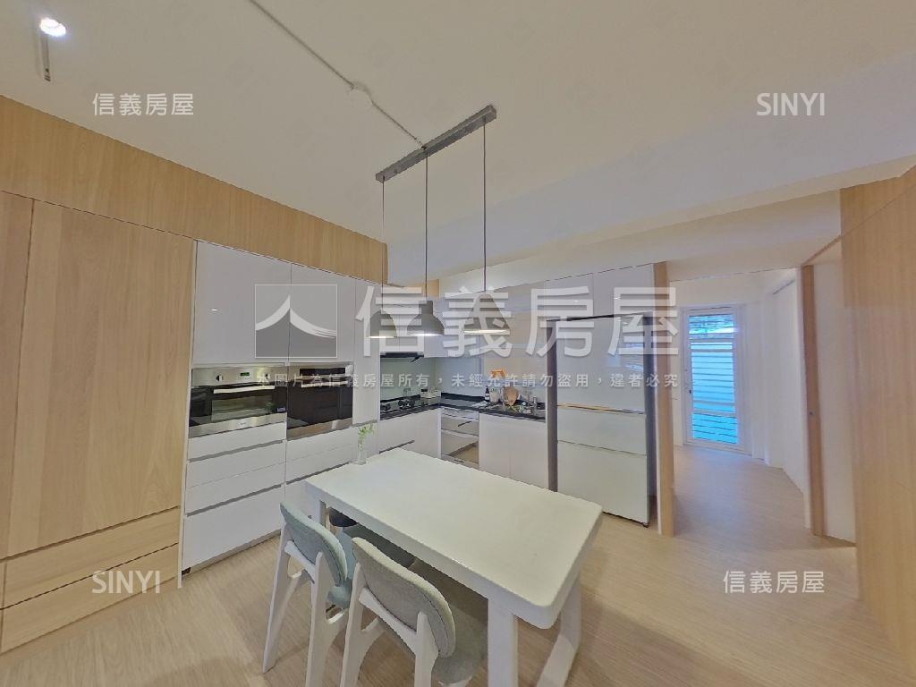 博愛學區稀有國泰三樓房屋室內格局與周邊環境