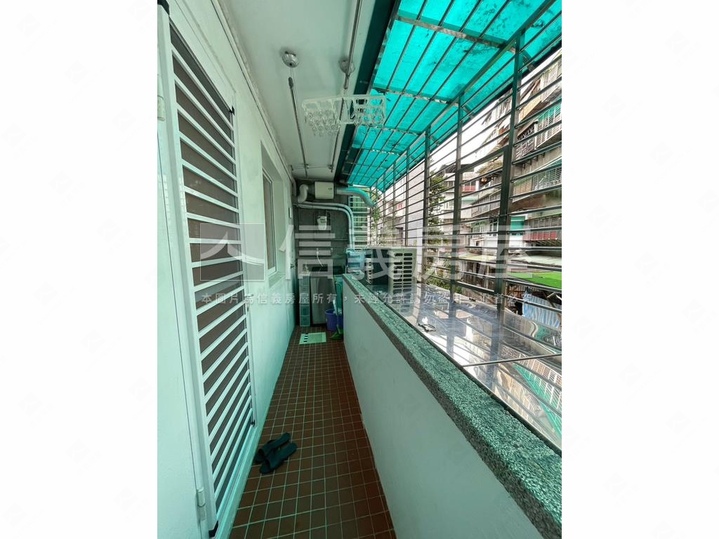 博愛學區稀有國泰三樓房屋室內格局與周邊環境