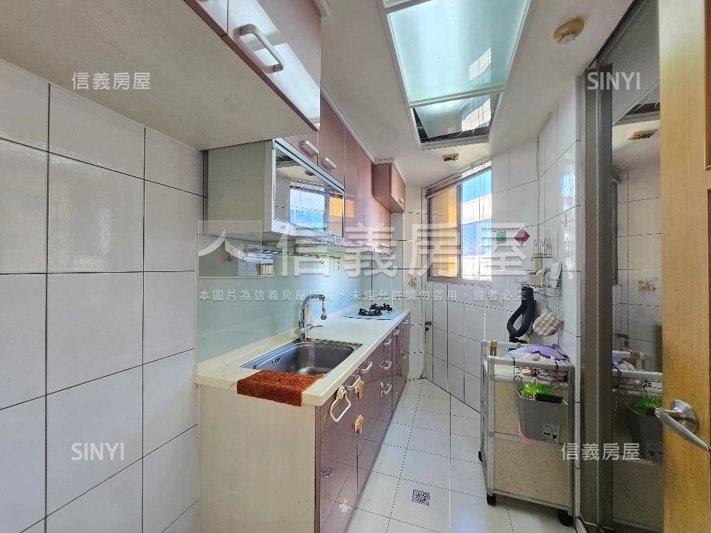 頂溪永安捷運紐約蘇活兩房房屋室內格局與周邊環境