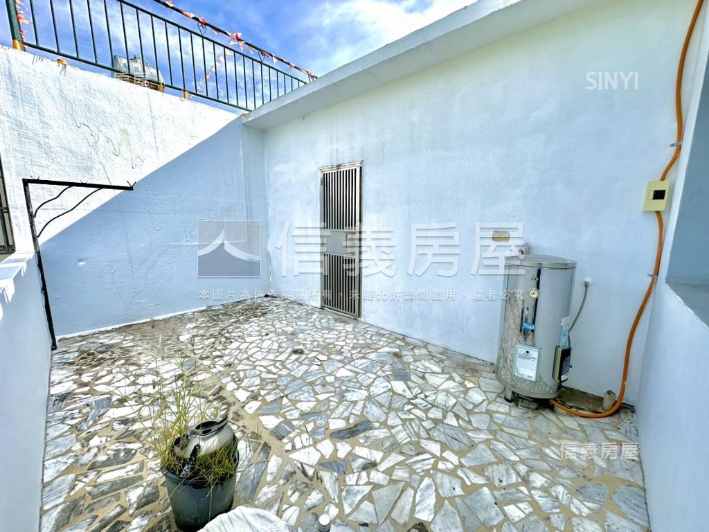 仁武小資成家低總價透天房屋室內格局與周邊環境