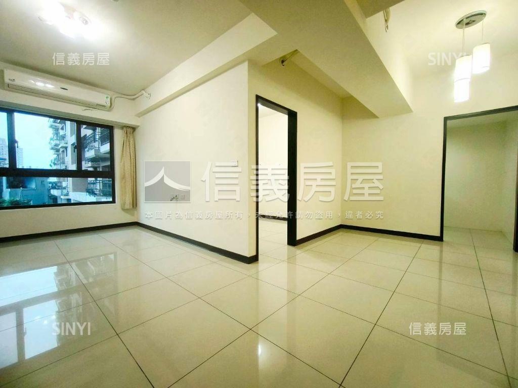南勢水岸風情二房車位房屋室內格局與周邊環境