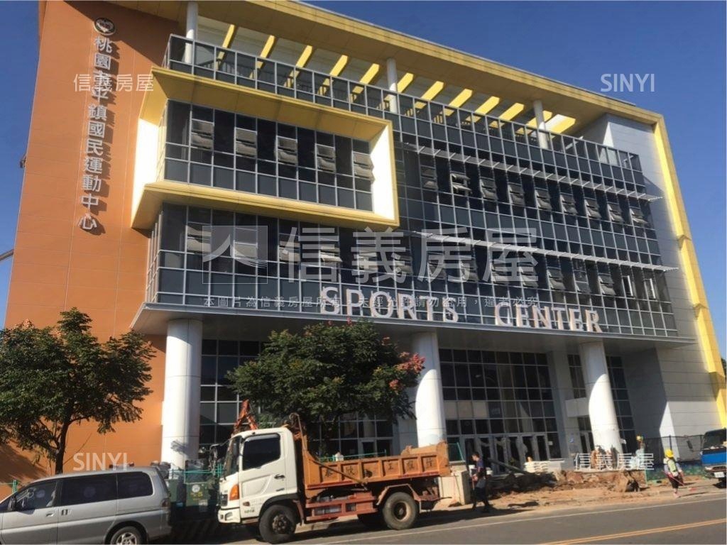 南勢水岸風情二房車位房屋室內格局與周邊環境