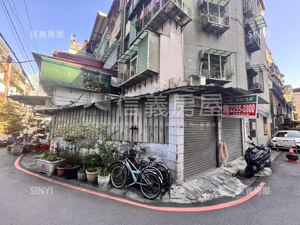 新埔捷運邊間大空間一樓房屋室內格局與周邊環境