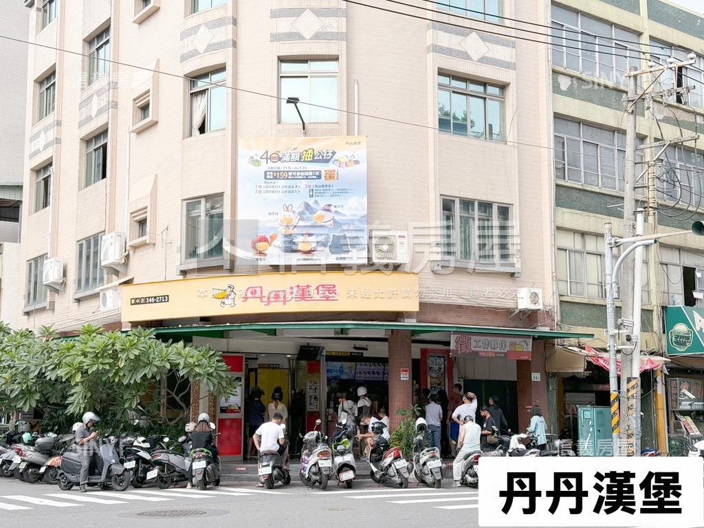 雲曜鼎中美三房平車房屋室內格局與周邊環境