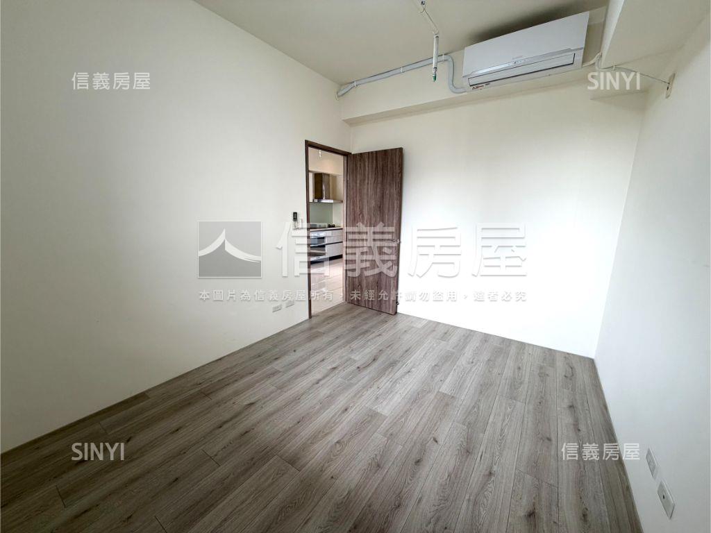 藝家人近捷運兩房平車房屋室內格局與周邊環境