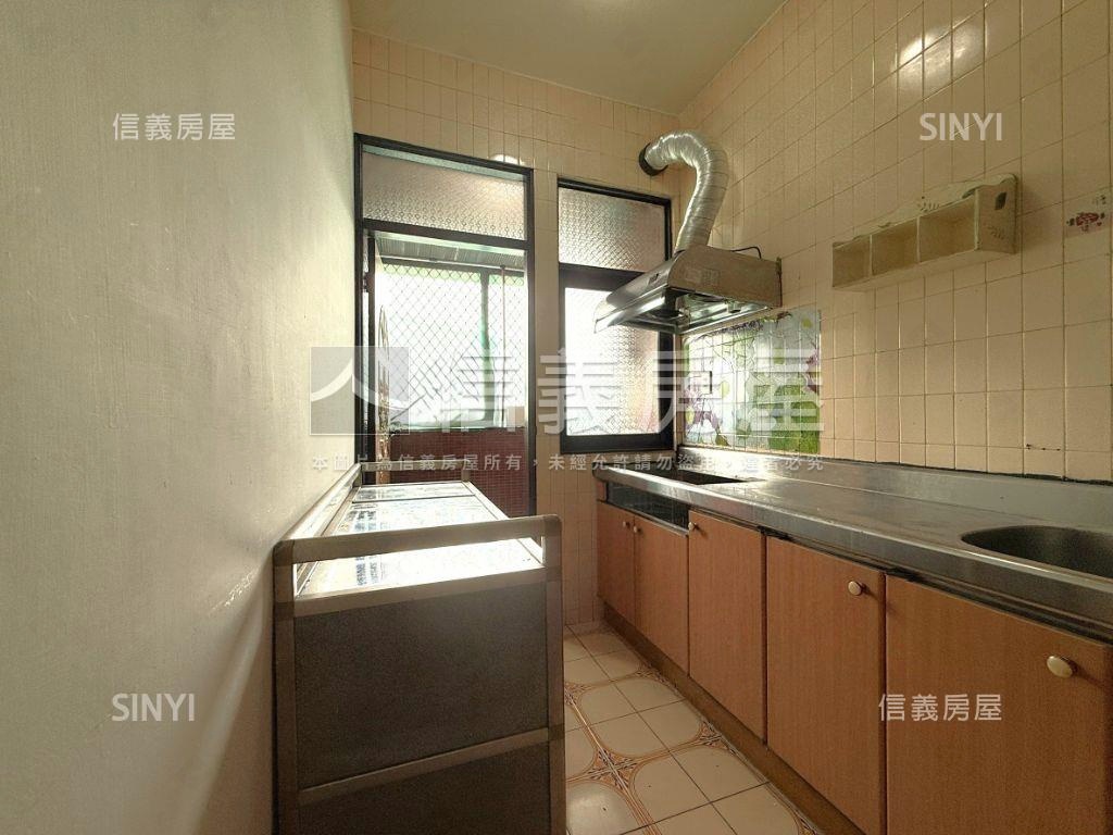 走路上學東區公寓房屋室內格局與周邊環境