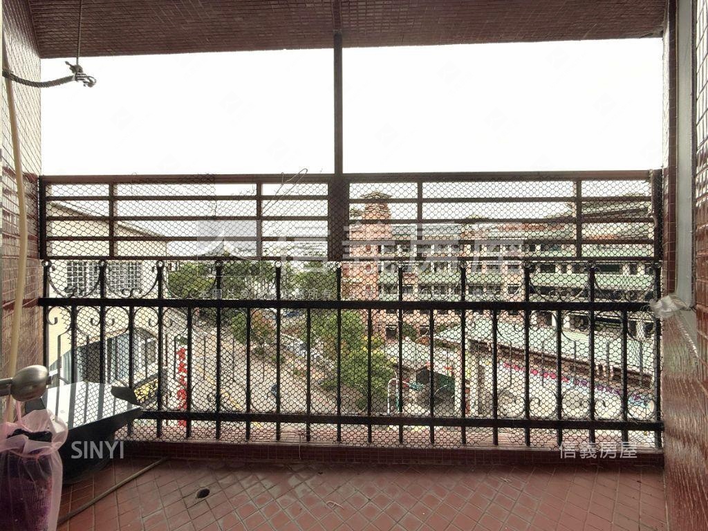 走路上學東區公寓房屋室內格局與周邊環境