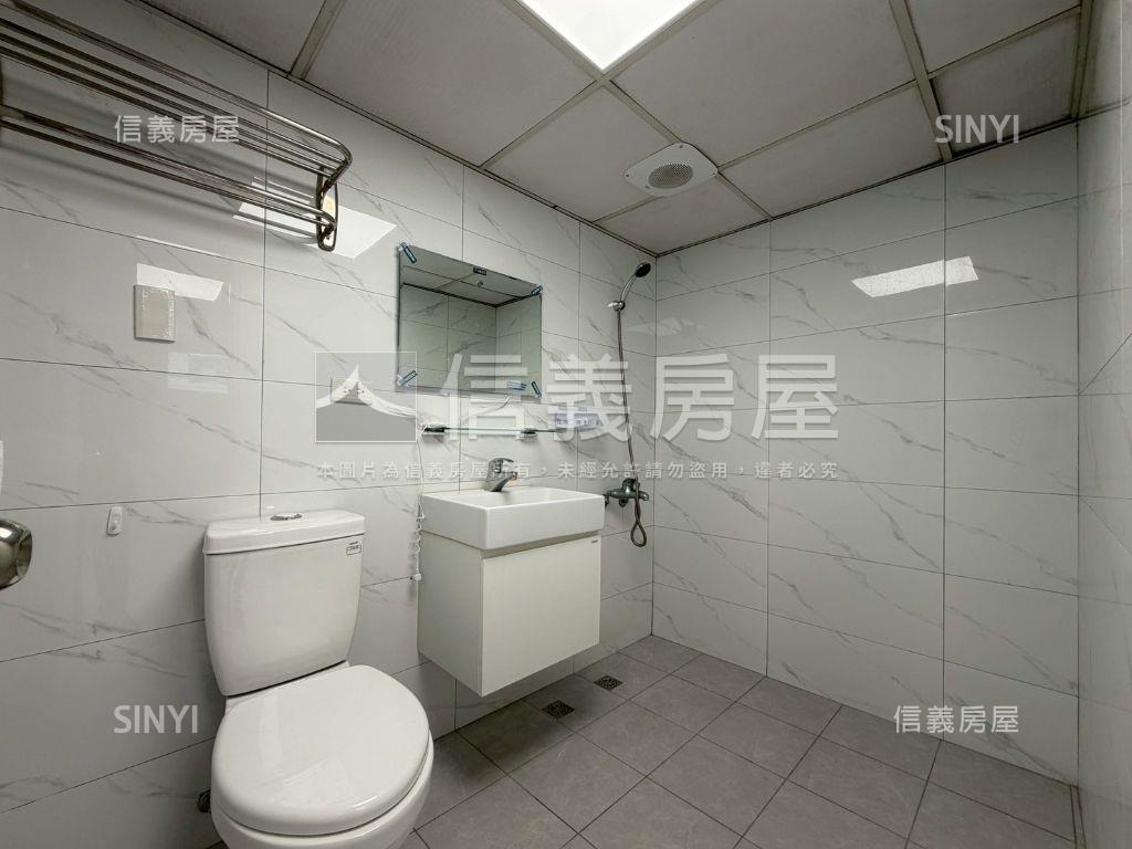 【五權車站】高樓四房車位房屋室內格局與周邊環境