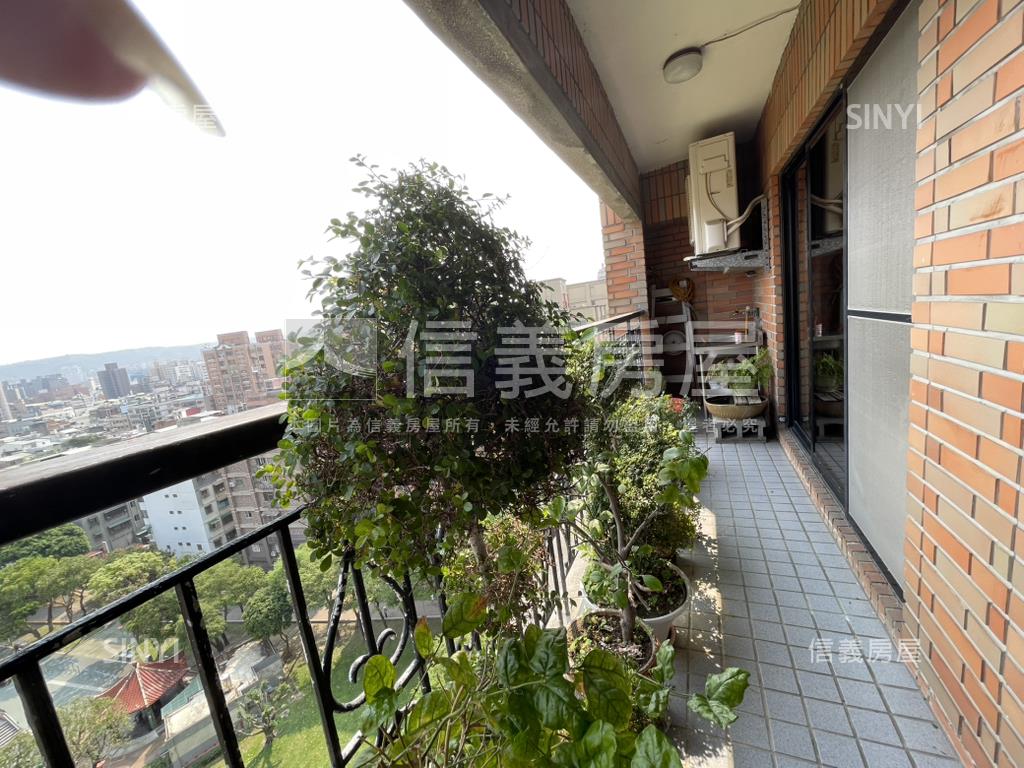 面公園好邸房屋室內格局與周邊環境