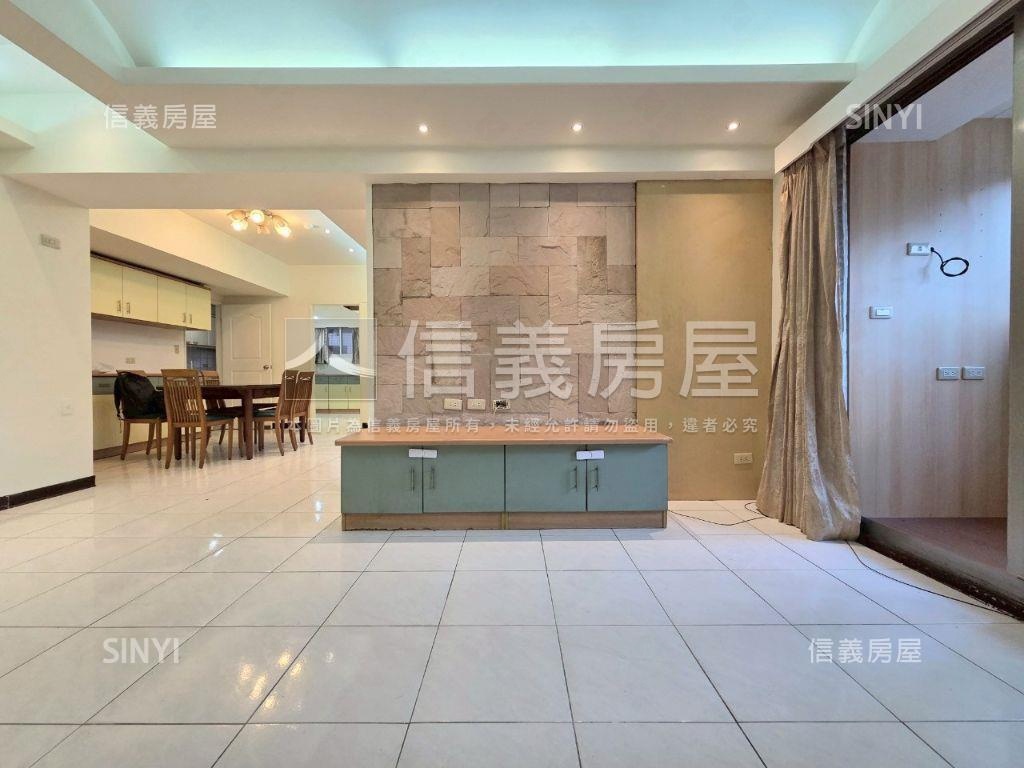 絢陽河景水都四房大坡平房屋室內格局與周邊環境