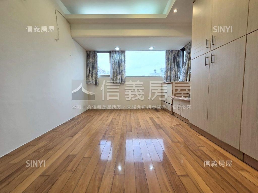 絢陽河景水都四房大坡平房屋室內格局與周邊環境