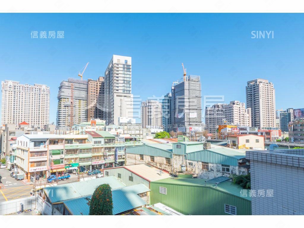 秋紅谷邊間大地坪別墅房屋室內格局與周邊環境