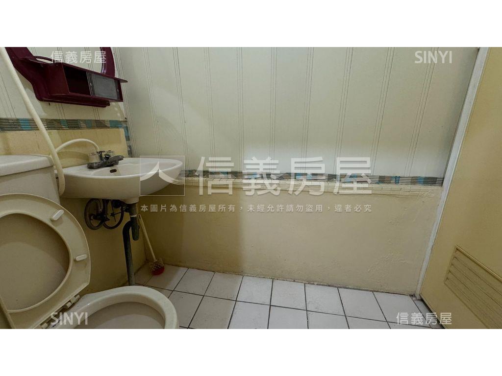 投報佳收租頂樓公寓房屋室內格局與周邊環境