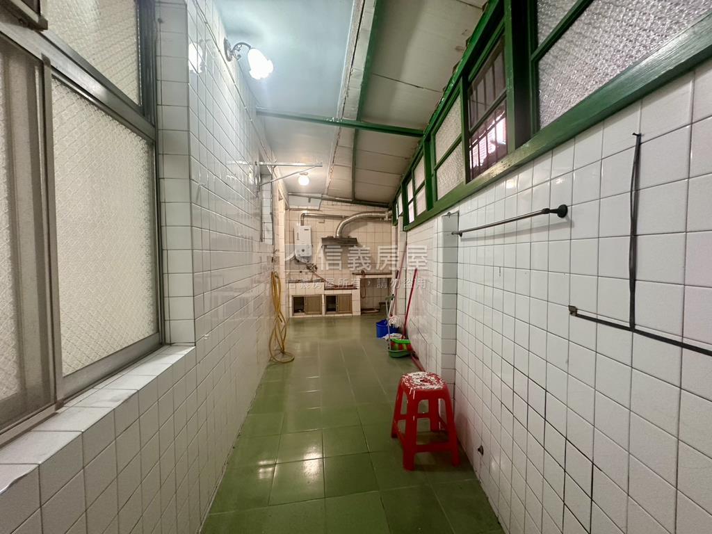 專任！膝蓋救星低總價一樓房屋室內格局與周邊環境