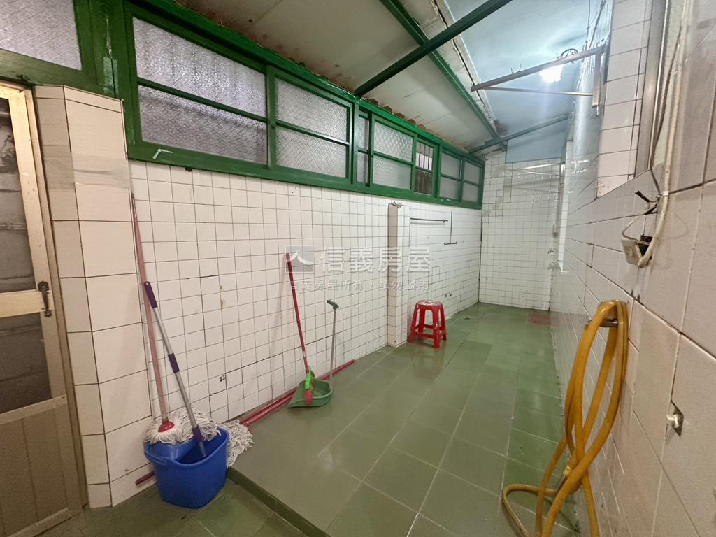 專任！膝蓋救星低總價一樓房屋室內格局與周邊環境