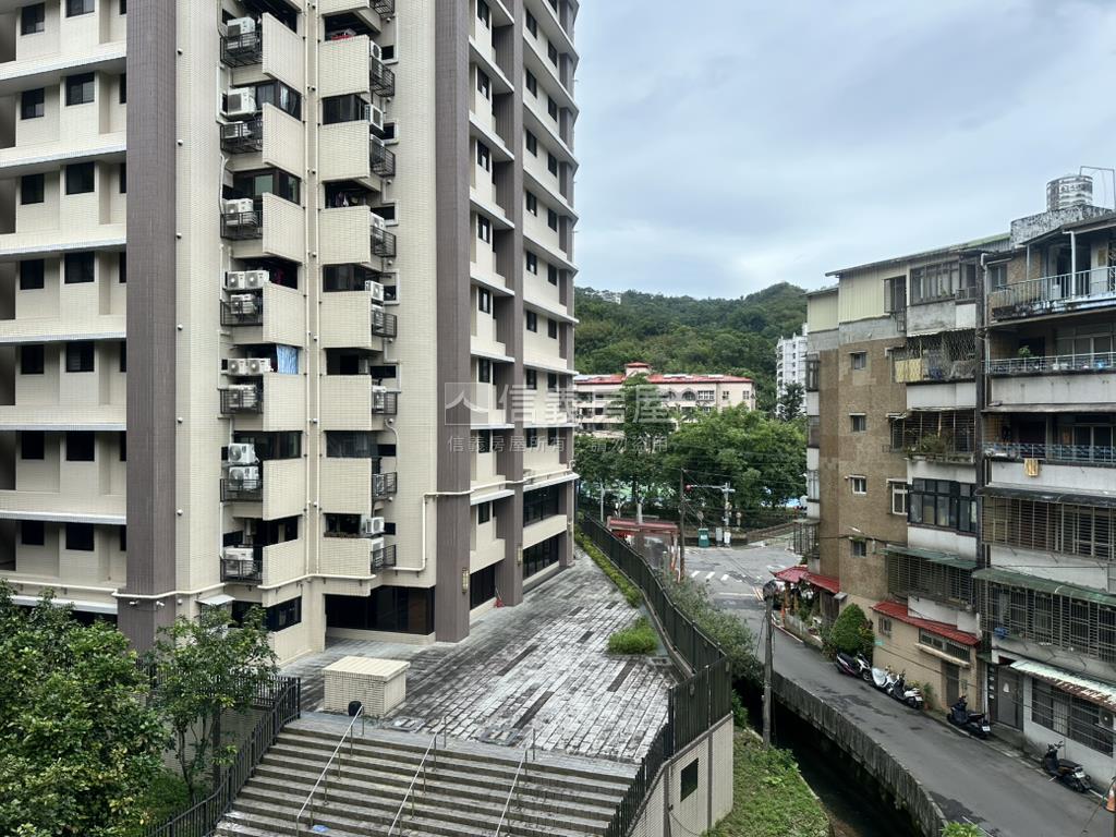 竹林春天房屋室內格局與周邊環境