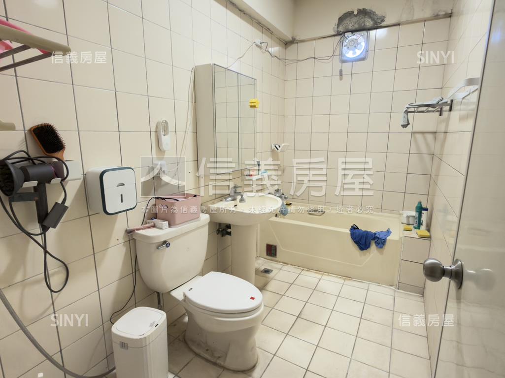 烏日大地坪臨路透天房屋室內格局與周邊環境