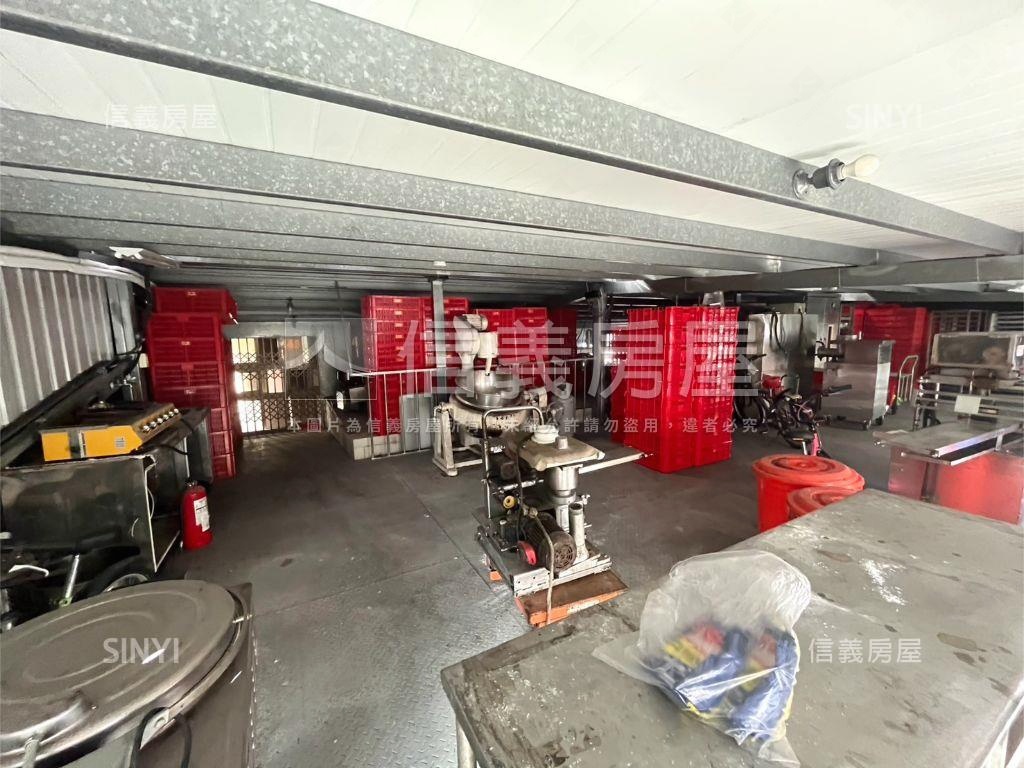 蘆洲稀有承重廠房釋出房屋室內格局與周邊環境