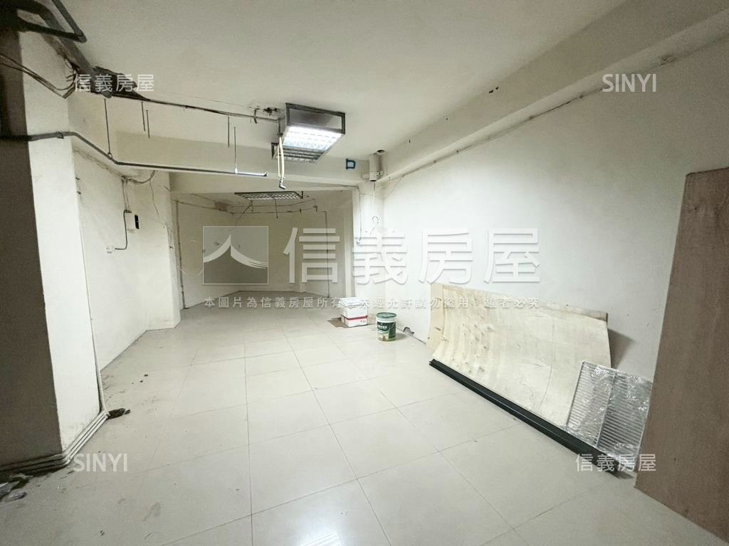 信義安和三角窗店面房屋室內格局與周邊環境