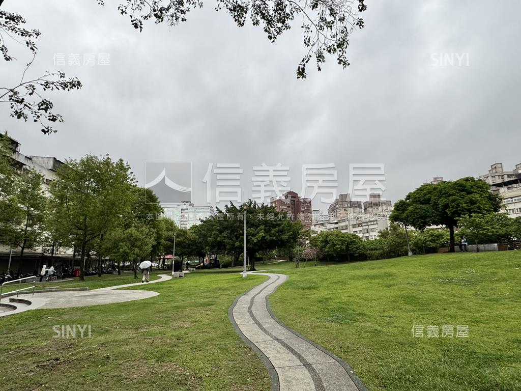 未來潛力黃金２樓房屋室內格局與周邊環境