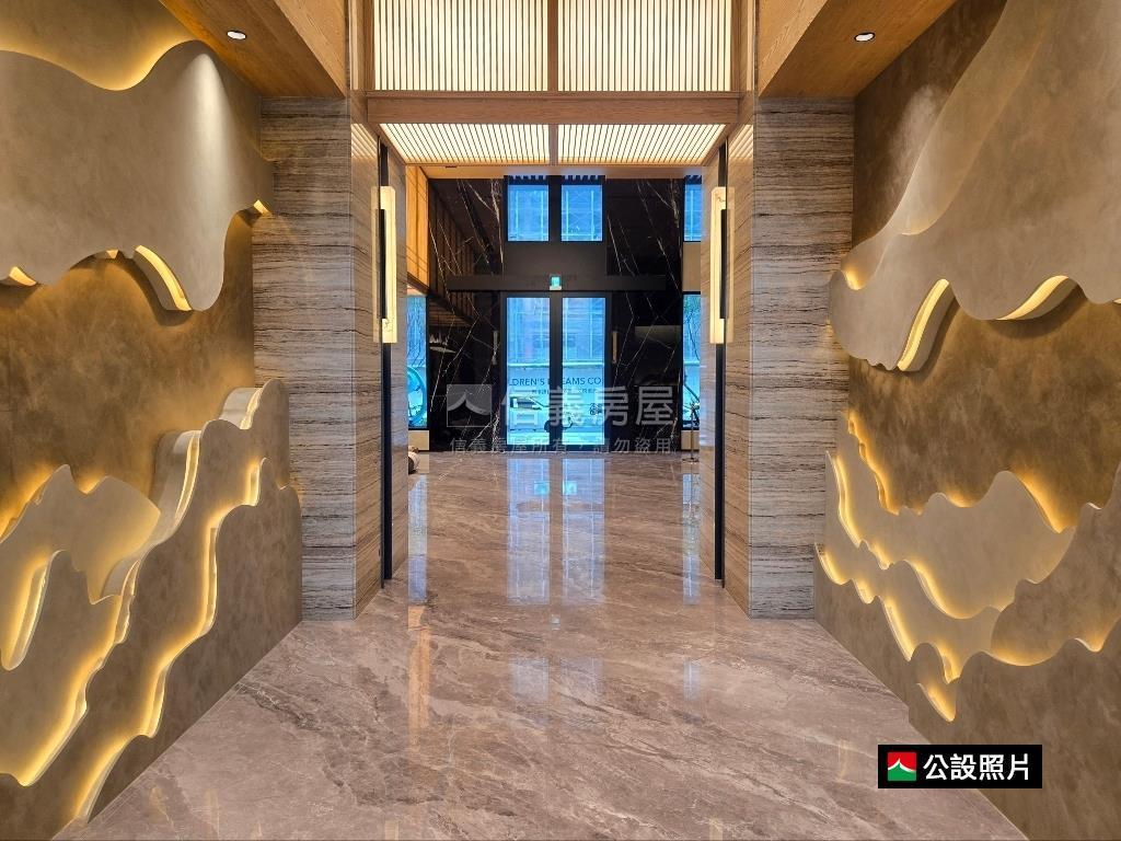 稀有全新交屋筑岳溫馨兩房房屋室內格局與周邊環境