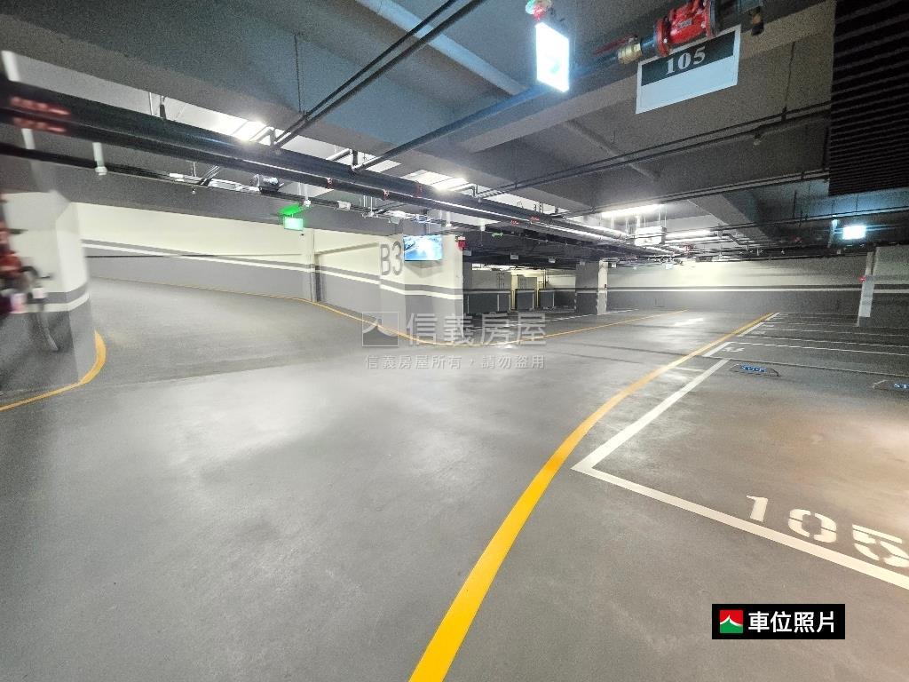 稀有全新交屋筑岳溫馨兩房房屋室內格局與周邊環境
