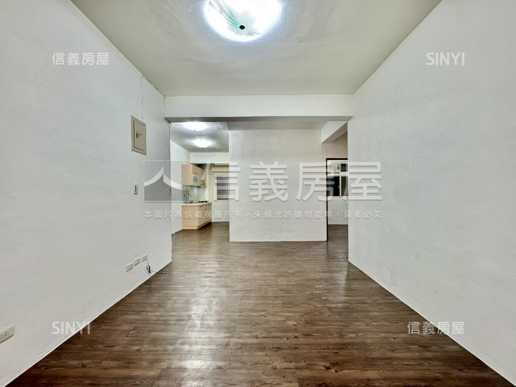 近海山方正二樓前後陽台房屋室內格局與周邊環境