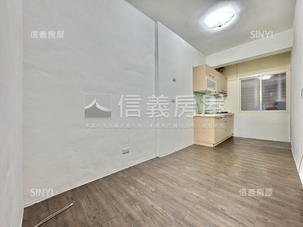 近海山方正二樓前後陽台房屋室內格局與周邊環境