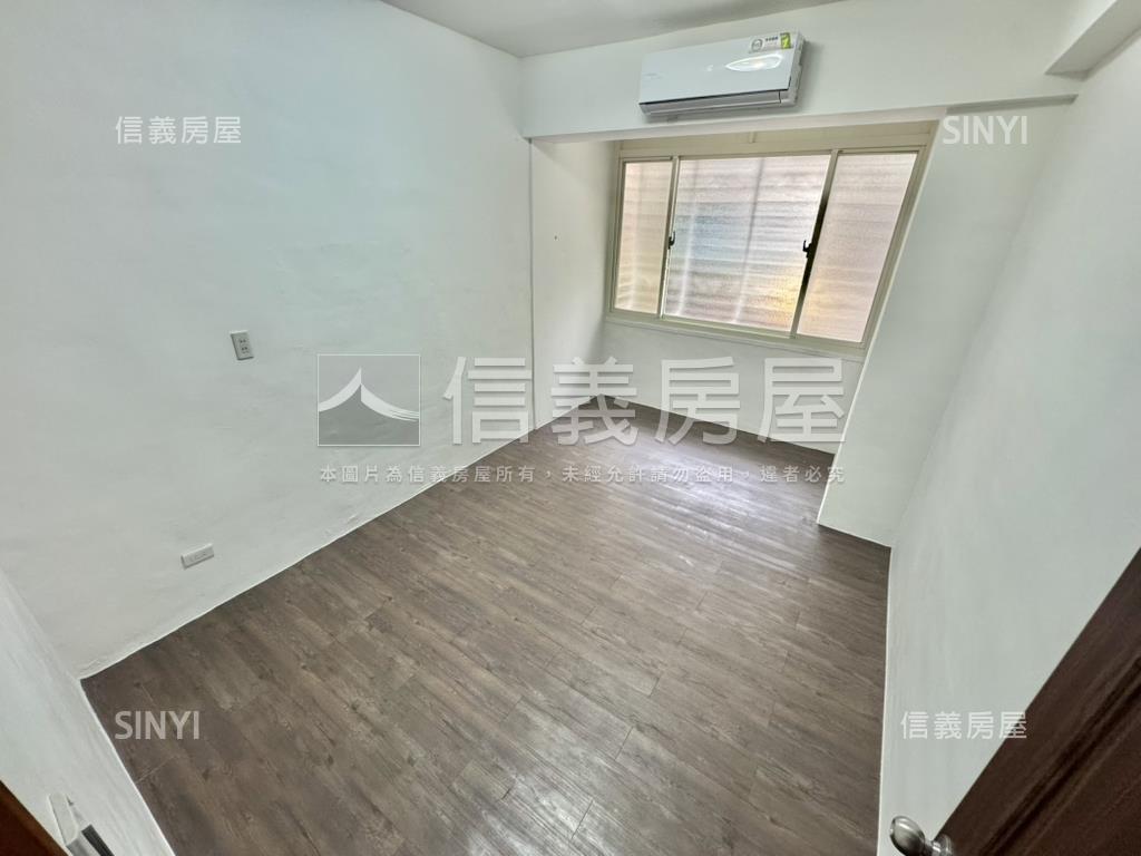 近海山方正二樓前後陽台房屋室內格局與周邊環境