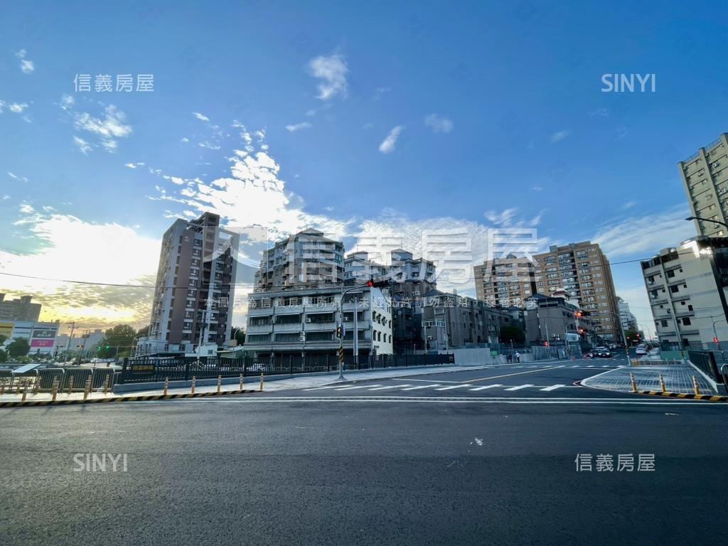 綠灣優境三房平車房屋室內格局與周邊環境