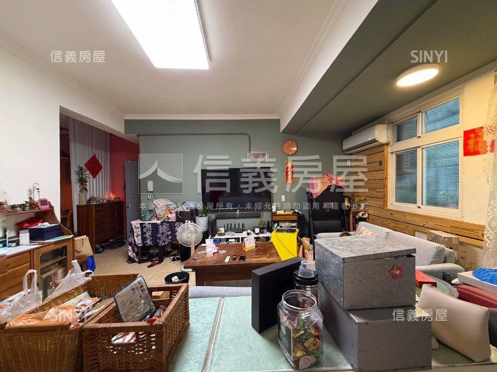 近四號公園活巷公寓三樓房屋室內格局與周邊環境