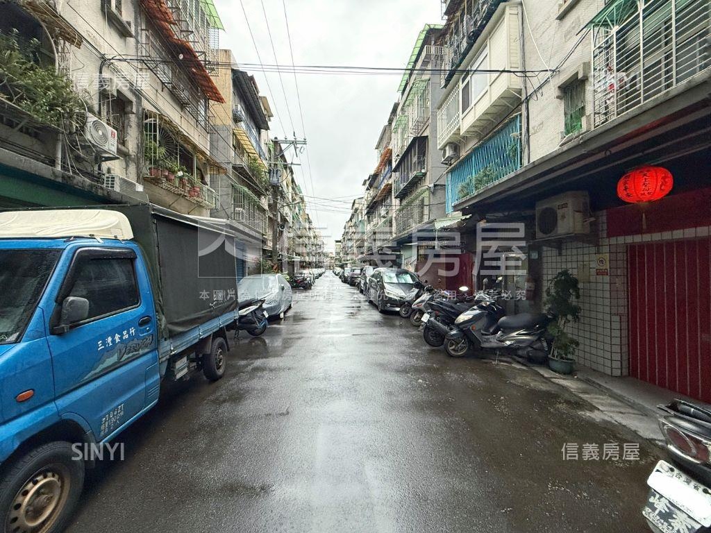 近四號公園活巷公寓三樓房屋室內格局與周邊環境