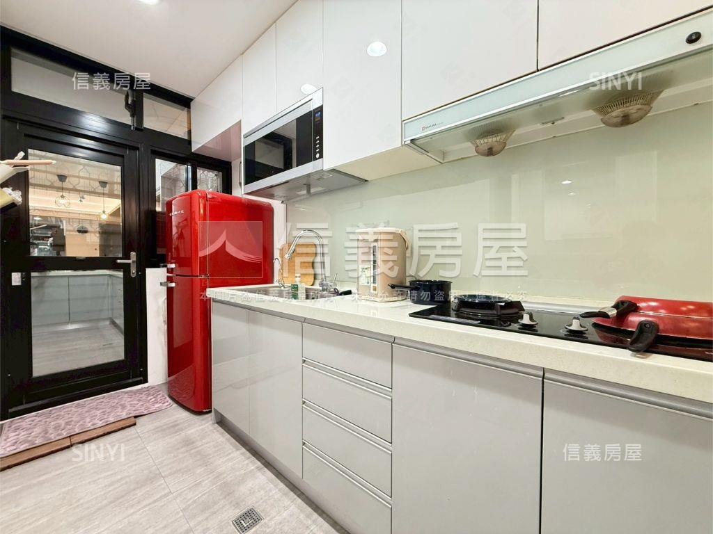 逢甲２房＋１室裝潢首選房屋室內格局與周邊環境