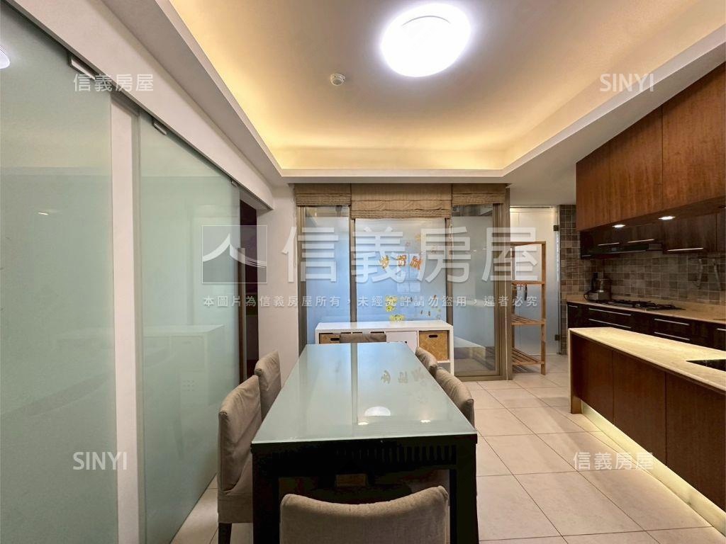 美術館樓中樓房屋室內格局與周邊環境