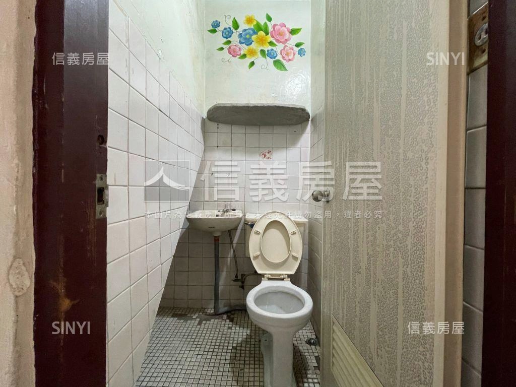 近科博館河畔邊間透店房屋室內格局與周邊環境