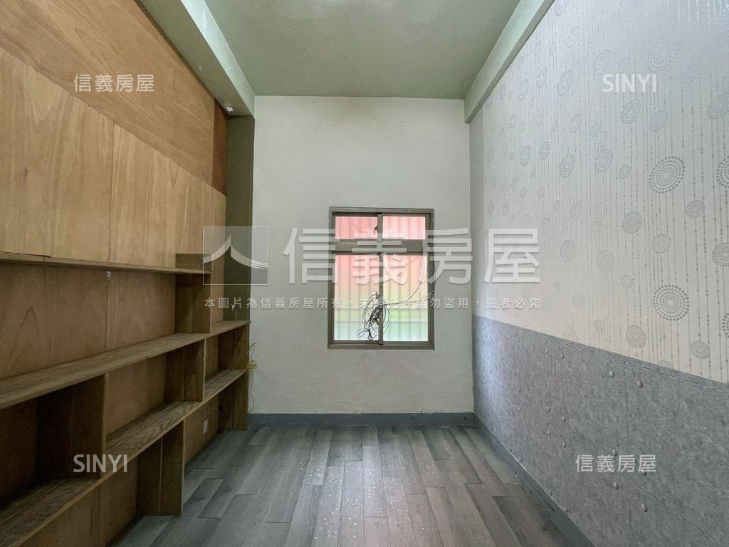 近科博館河畔邊間透店房屋室內格局與周邊環境