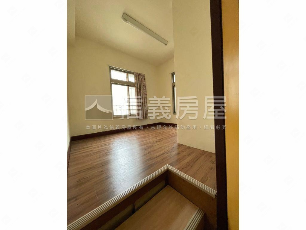 近科博館河畔邊間透店房屋室內格局與周邊環境