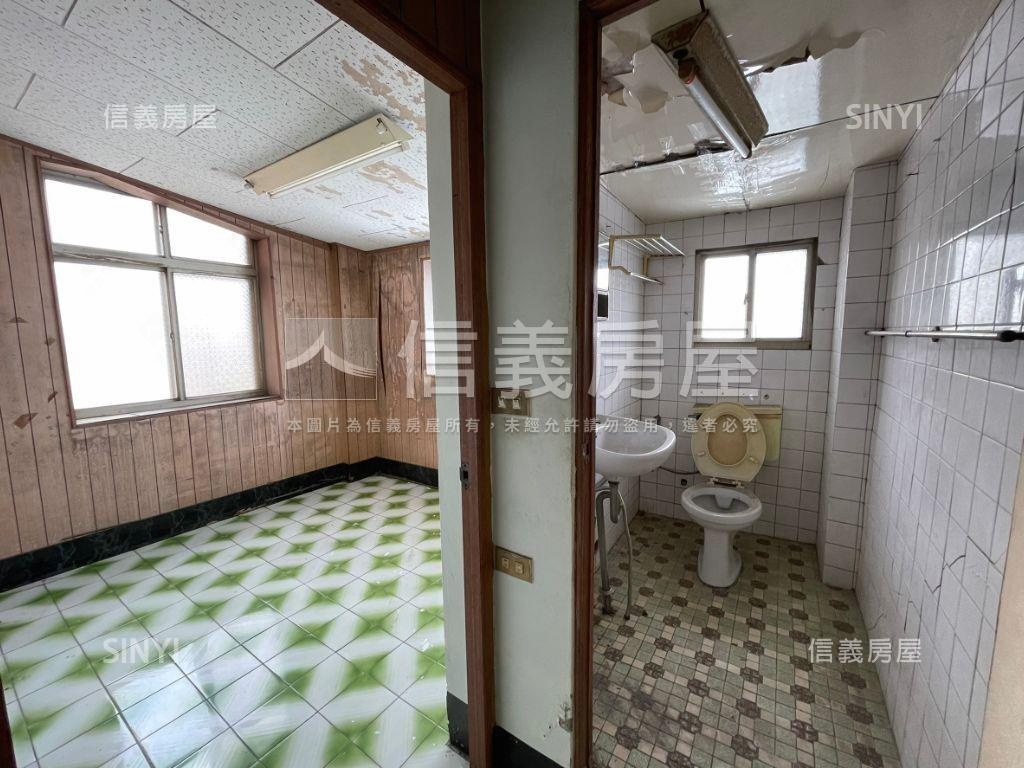 近科博館河畔邊間透店房屋室內格局與周邊環境