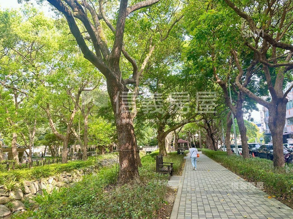 新！公園樹海＋坡平車位房屋室內格局與周邊環境