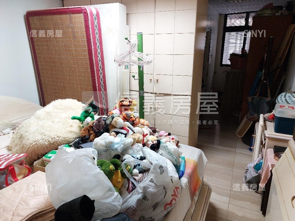 秀朗國小免爬高二樓房屋室內格局與周邊環境