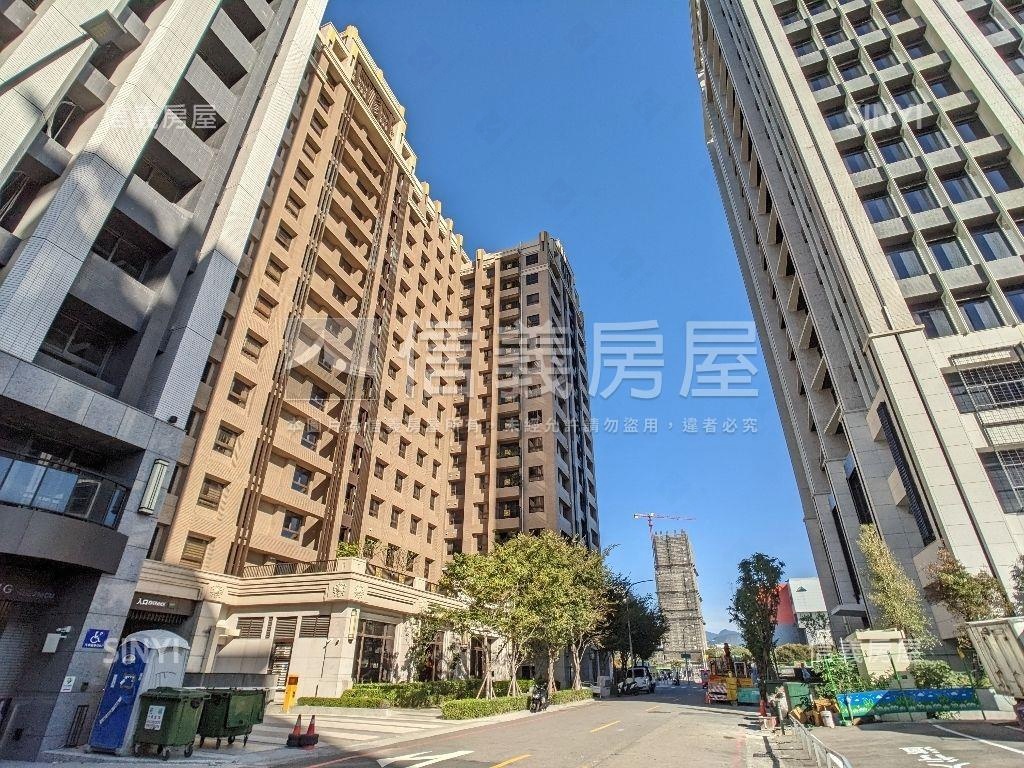 台中新站華麗２房房屋室內格局與周邊環境