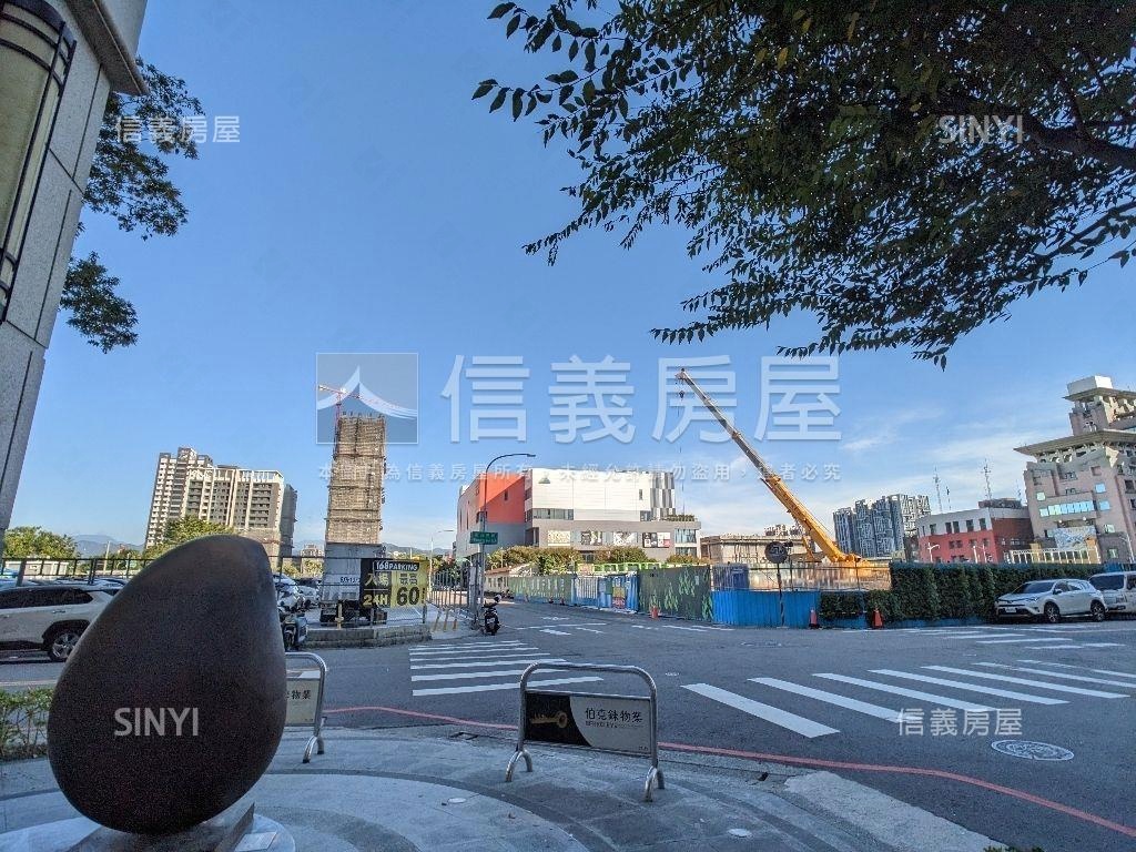 台中新站華麗２房房屋室內格局與周邊環境