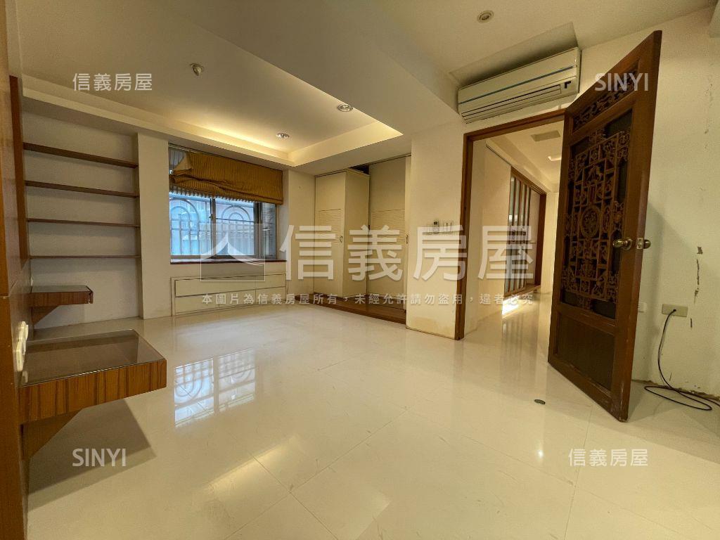 專！百事可樂高樓大器３房房屋室內格局與周邊環境