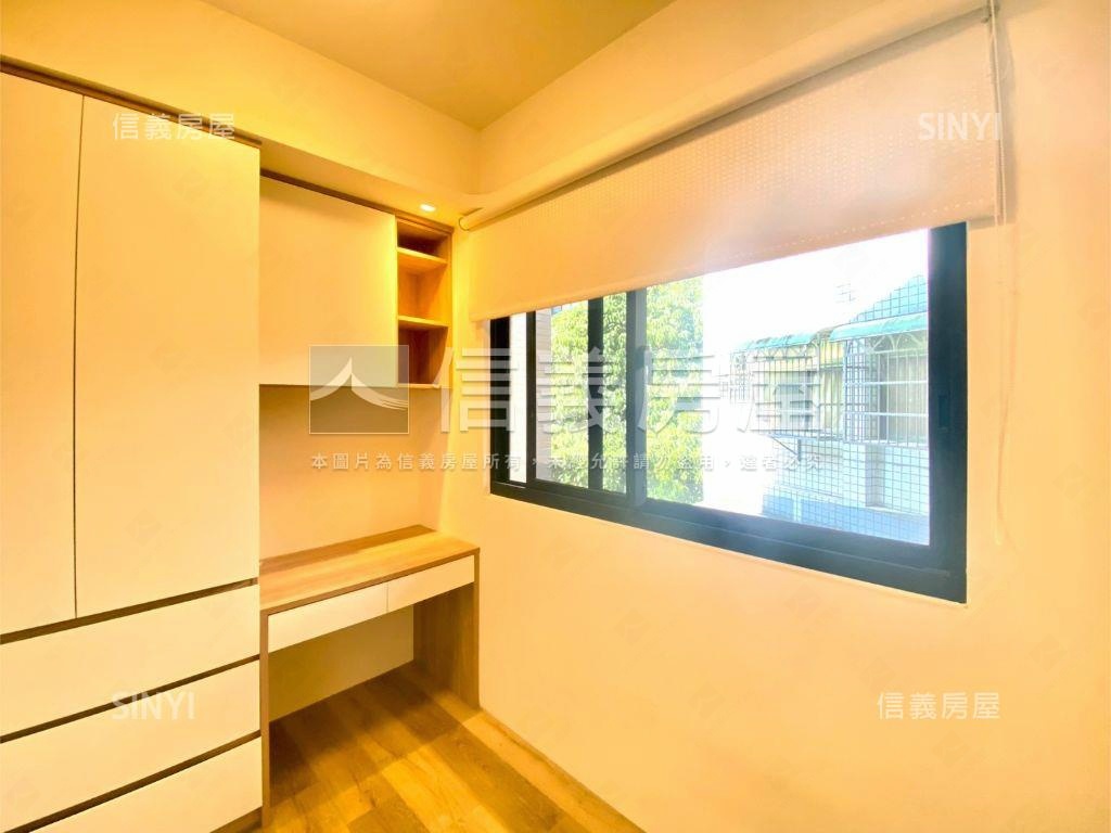 【稀有兩房】三面採光釋出房屋室內格局與周邊環境