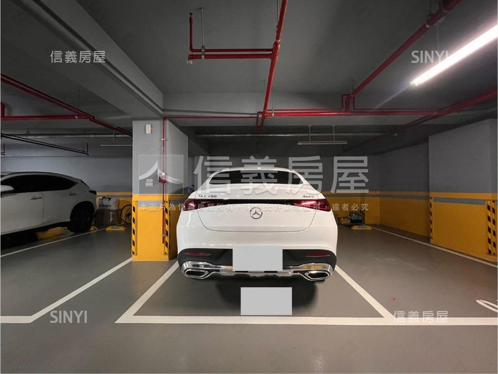 【稀有兩房】三面採光釋出房屋室內格局與周邊環境