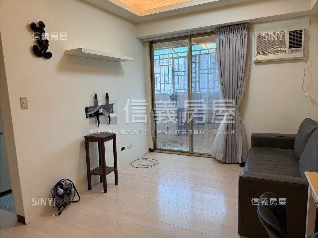 太宇尊爵兩房房屋室內格局與周邊環境