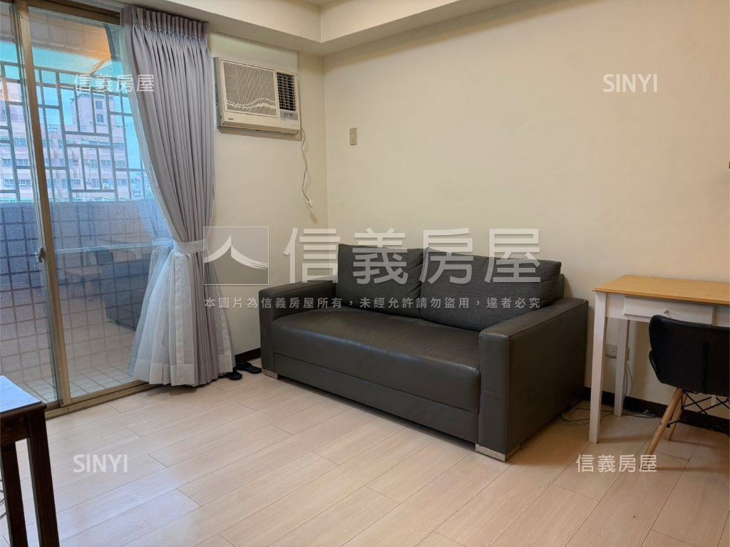 太宇尊爵兩房房屋室內格局與周邊環境