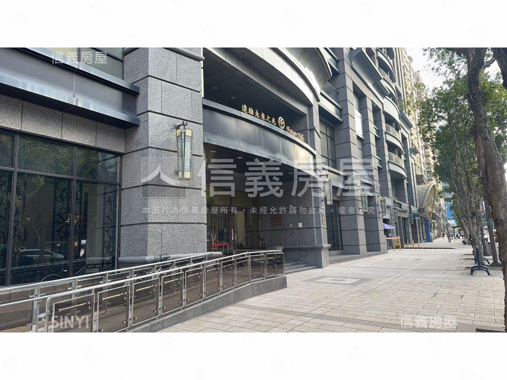 未來之光商圈臨路金店面房屋室內格局與周邊環境
