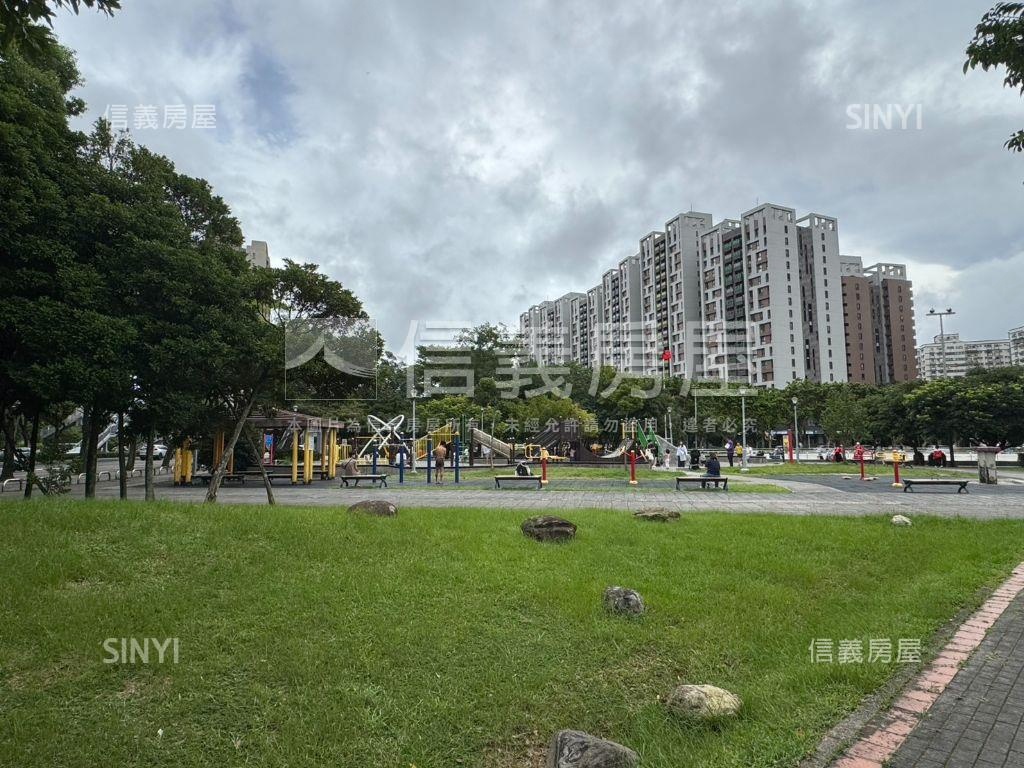 未來之光商圈臨路金店面房屋室內格局與周邊環境